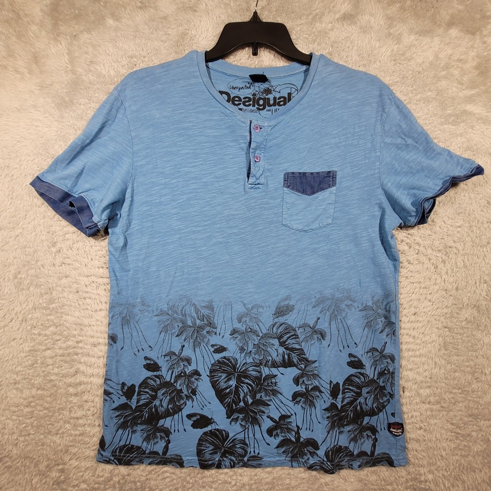 Desigual Henley Shirt Mens L Blue Tropical Floral Slub Knit Pocket Short Sleeve